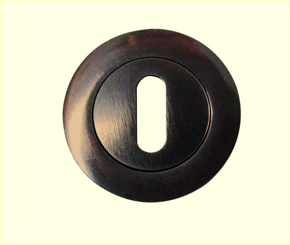 Oval Keyholes - 2044